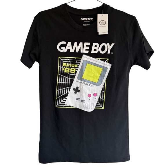 Game Boy T-Shirt NWT SZ Small Gamer Nintendo Casual - Picture 1 of 3